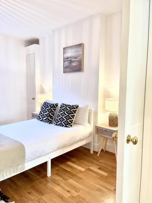 Central London Soho Flat Exterior photo