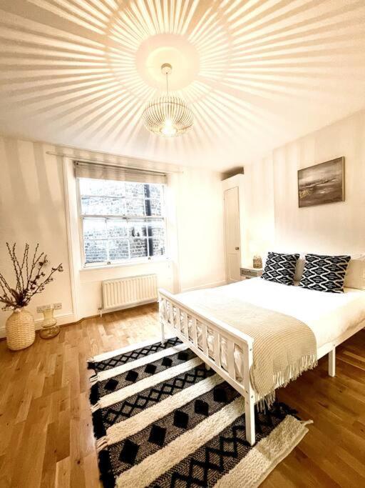 Central London Soho Flat Exterior photo